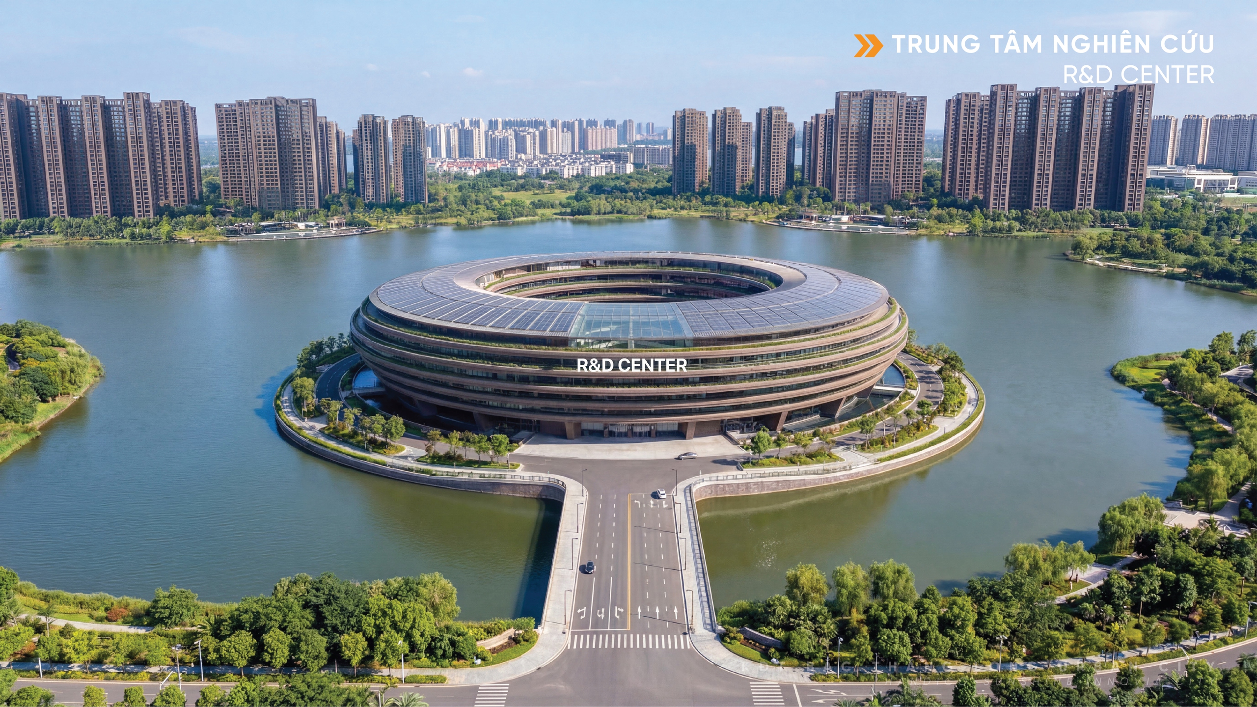 Từ đây các khu trung tâm văn phòng, trung tâm tài chính, đến trung tâm nghiên cứu R&D. Đặc biệt, trung tâm R&D được đẩy mạnh phát triển, hướng tới chuyển đổi phương thức từ sản xuất truyền thống sang sản xuất thông minh bền vững dựa trên khoa học công nghệ.